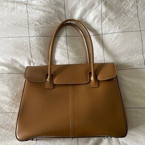 Cristian Italy tan handbag tote - made in italy - pristine vintage condition